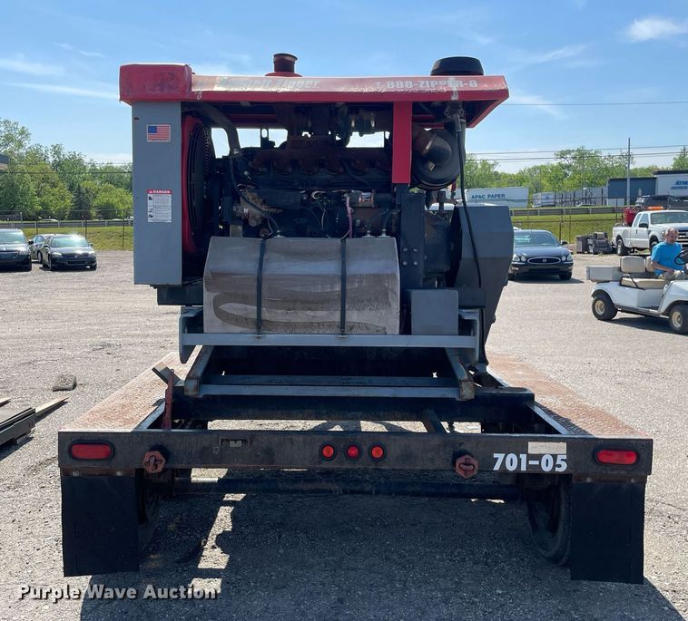 image for item LJ9716 2005 Asphalt Zipper AZ-480HD  cold planer