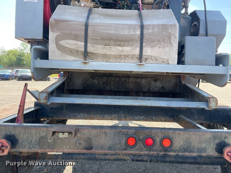 image for item LJ9716 2005 Asphalt Zipper AZ-480HD  cold planer