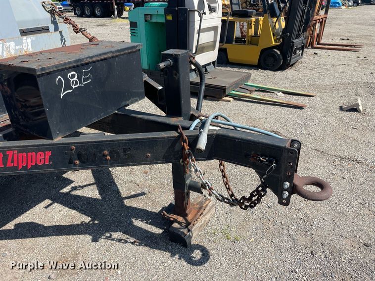 image for item LJ9716 2005 Asphalt Zipper AZ-480HD  cold planer