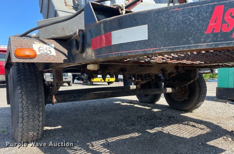 image for item LJ9716 2005 Asphalt Zipper AZ-480HD  cold planer