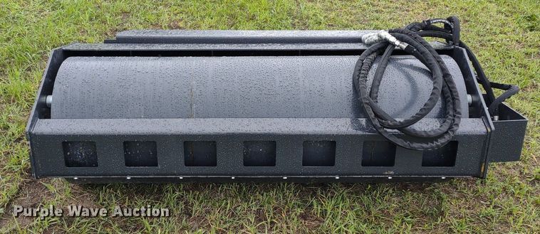 image for item LL9133 2023 Wolverine VR-11-66W  skid steer roller