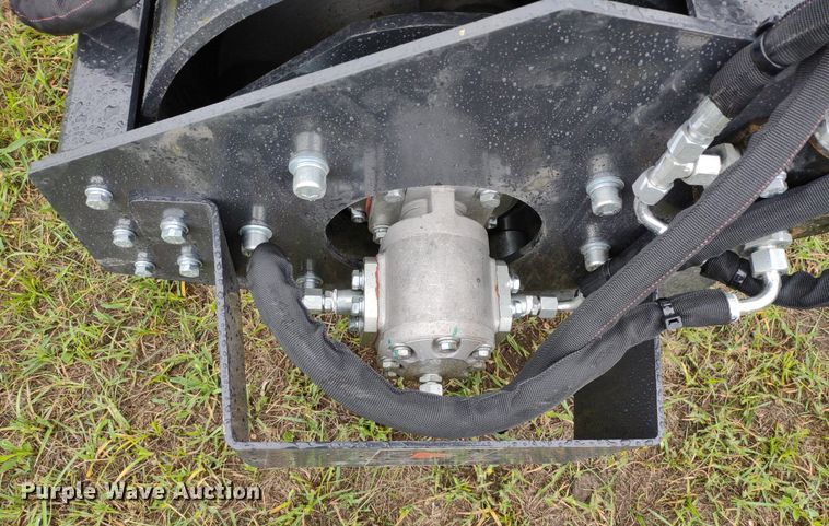 image for item LL9133 2023 Wolverine VR-11-66W  skid steer roller