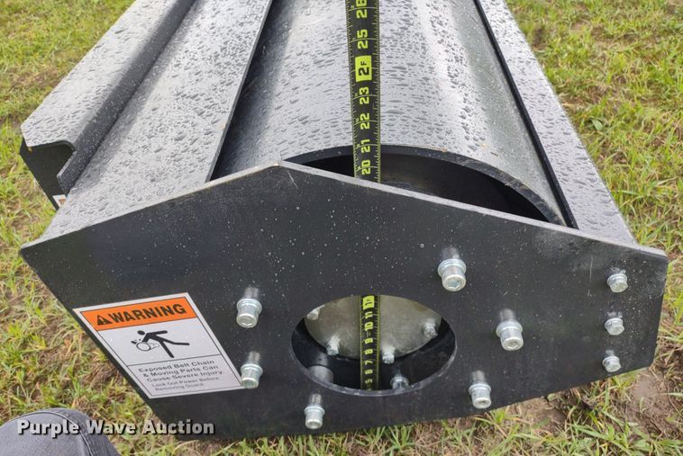 image for item LL9133 2023 Wolverine VR-11-66W  skid steer roller