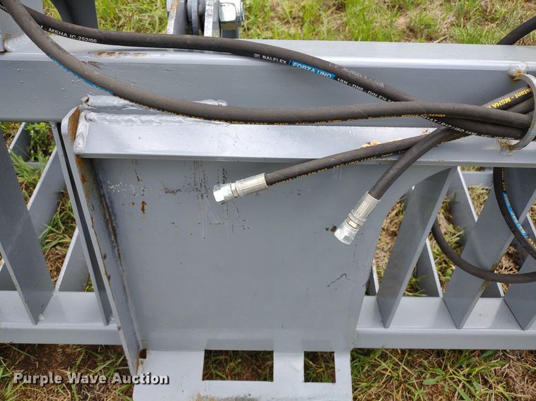 image for item LL9146 84"W skid steer grapple bucket