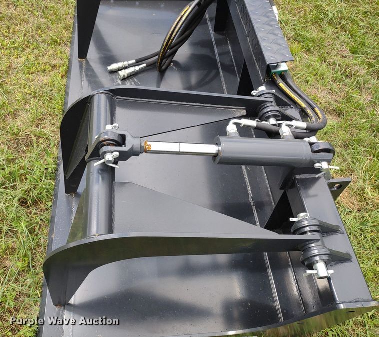 image for item LL9147 JCT  72"W skid steer grapple bucket