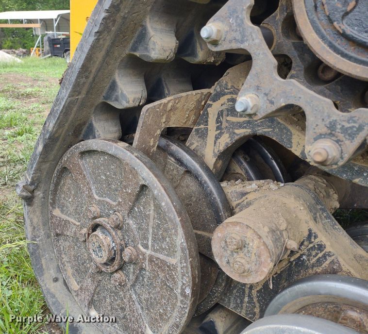 image for item LL9153 2013 Caterpillar 277C Series II  tracked skid steer loader