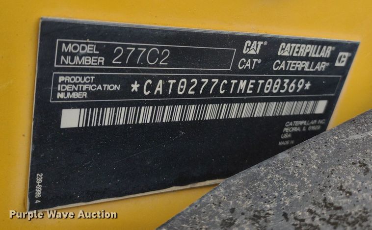 image for item LL9153 2013 Caterpillar 277C Series II  tracked skid steer loader