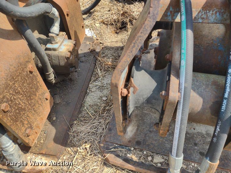 image for item LL9209 (6) backhoe attachments