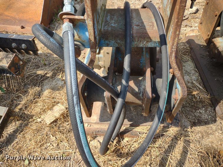 image for item LL9209 (6) backhoe attachments