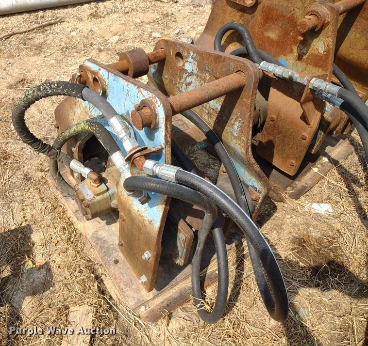 image for item LL9209 (6) backhoe attachments