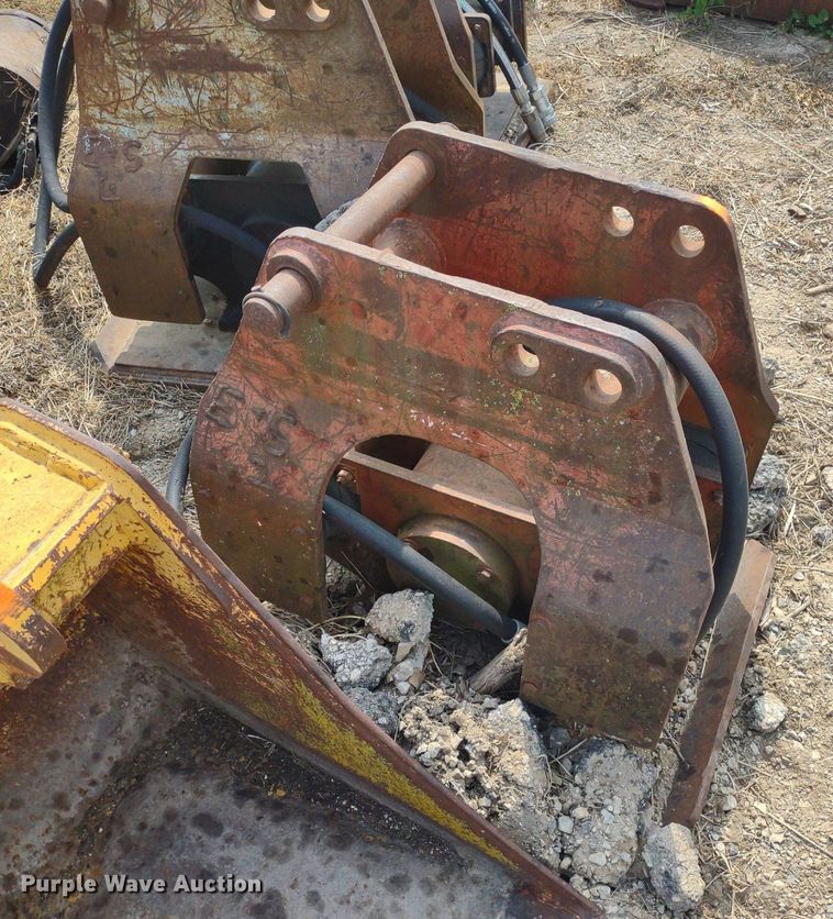image for item LL9209 (6) backhoe attachments