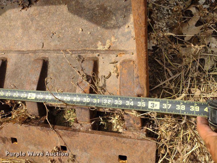 image for item LL9209 (6) backhoe attachments