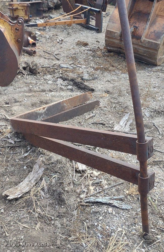 image for item LL9209 (6) backhoe attachments