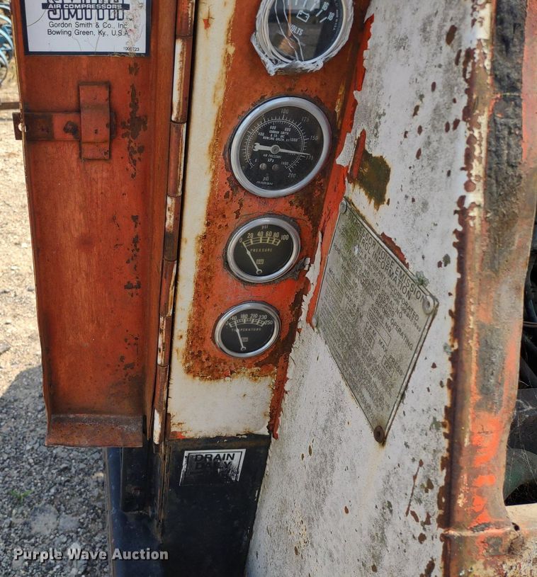 image for item LL9210 Gordon Smith 100D  air compressor