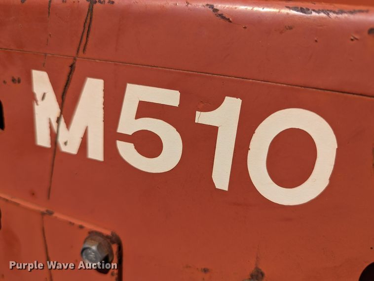 image for item LM9788 2000 Ditch Witch 5110  trencher