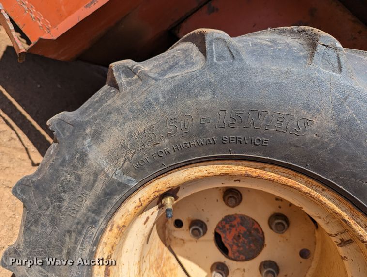 image for item LM9788 2000 Ditch Witch 5110  trencher