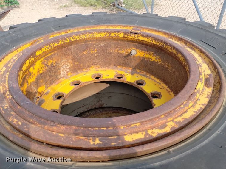 image for item LP9617 (4) Triangle 20.5-25 tires and wheels