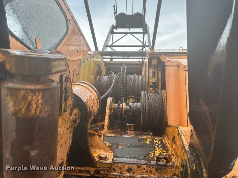 image for item LP9971 1973 American 5299  crane