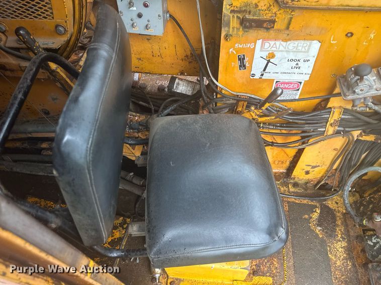 image for item LP9971 1973 American 5299  crane