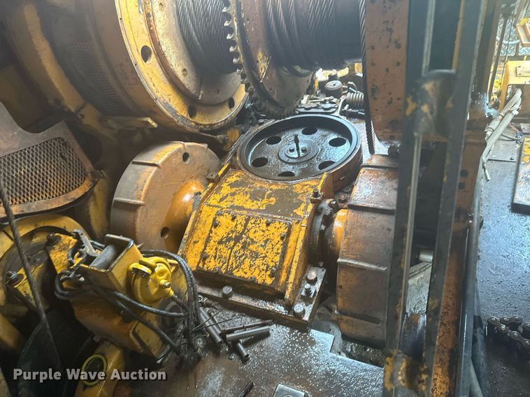 image for item LP9971 1973 American 5299  crane