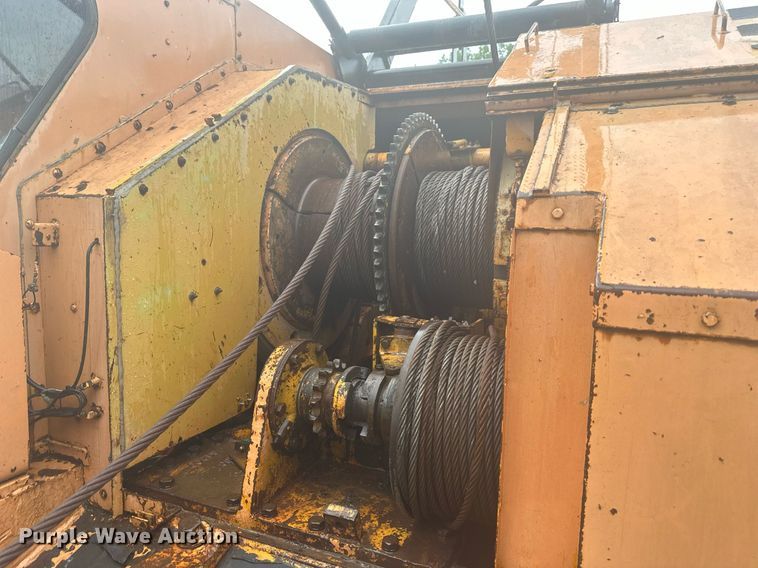 image for item LP9971 1973 American 5299  crane