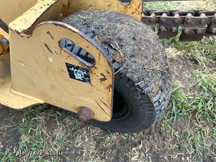 image for item LP9974 2000 Vermeer V2050  trencher