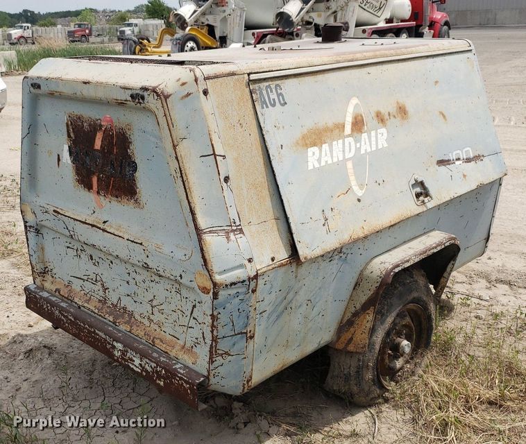 image for item LT9751 Ingersoll Rand 100  air compressor