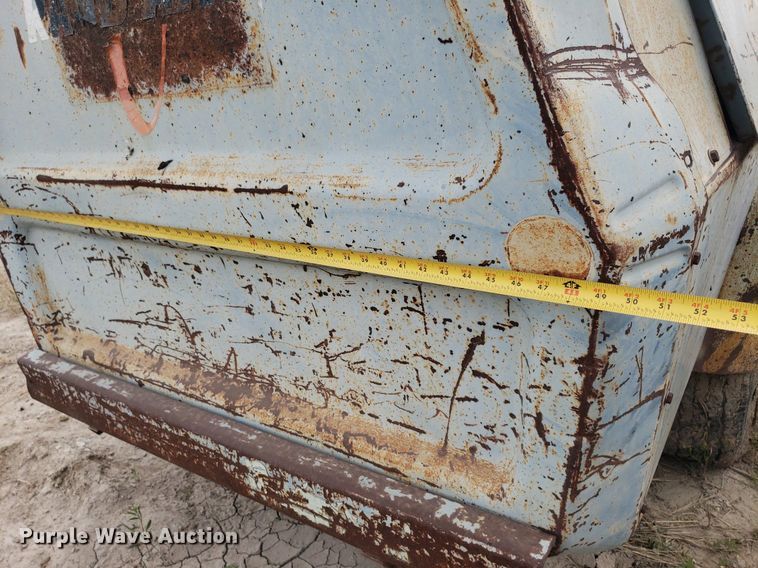 image for item LT9751 Ingersoll Rand 100  air compressor