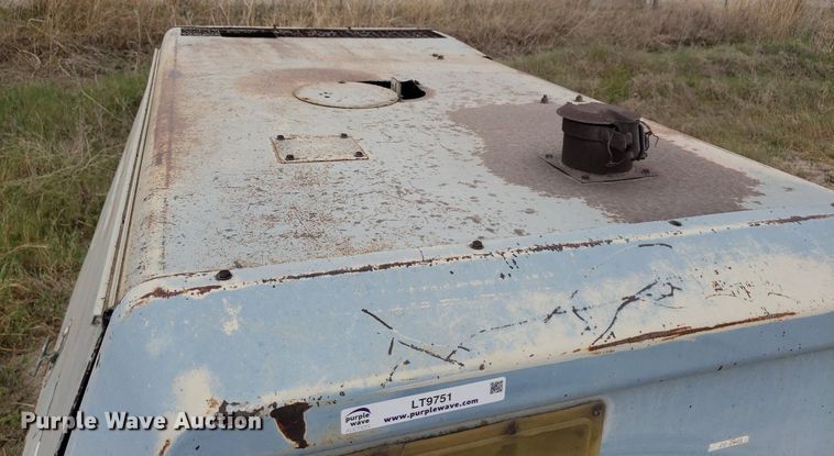 image for item LT9751 Ingersoll Rand 100  air compressor