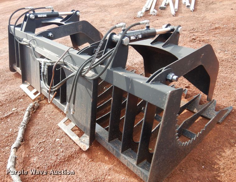 image for item LT9782 78" W skid steer grapple bucket