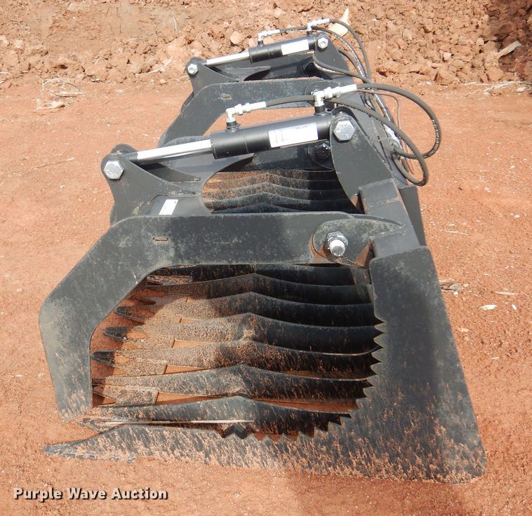 image for item LT9782 78" W skid steer grapple bucket