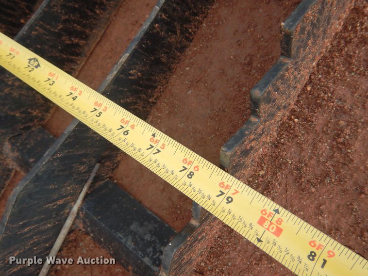 image for item LT9782 78" W skid steer grapple bucket