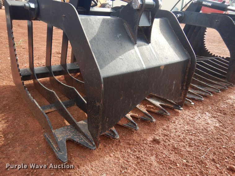 image for item LT9782 78" W skid steer grapple bucket