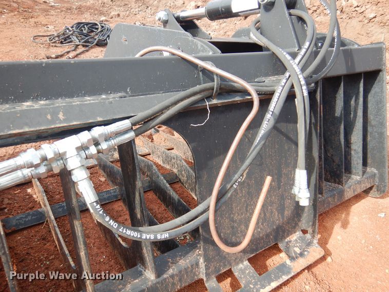 image for item LT9782 78" W skid steer grapple bucket