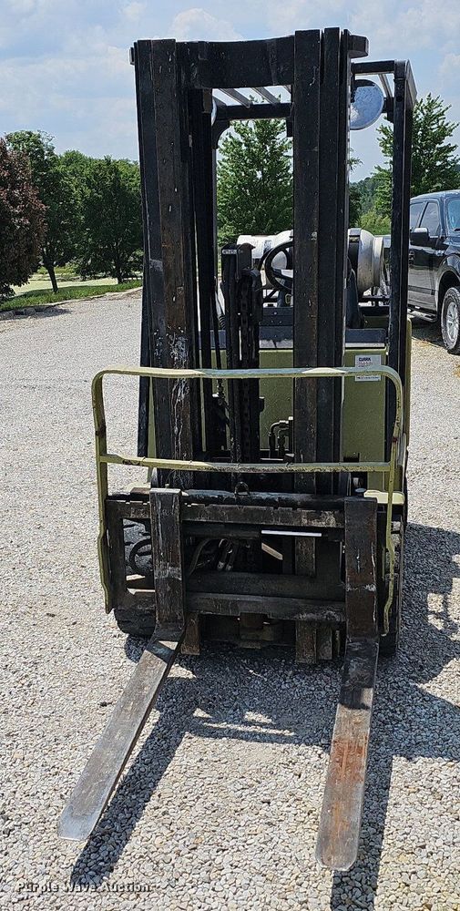 image for item LW9616 Clark CGC20  forklift
