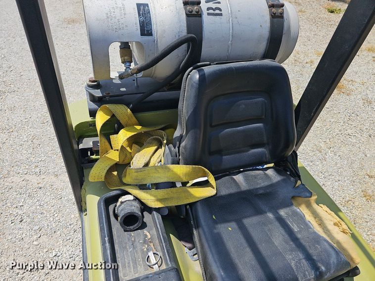 image for item LW9616 Clark CGC20  forklift