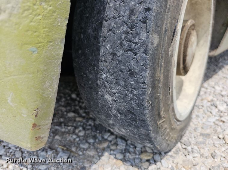 image for item LW9616 Clark CGC20  forklift