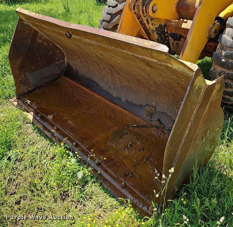 image for item LW9620 1992 John Deere 444E  wheel loader