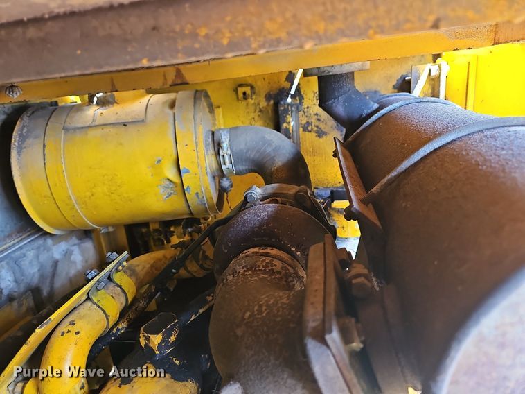 image for item LW9620 1992 John Deere 444E  wheel loader