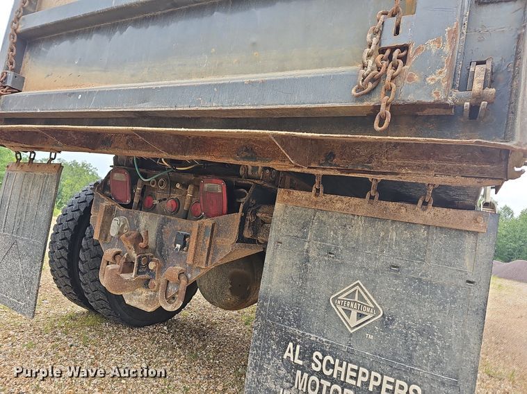 image for item LW9625 2009 International WorkStar 7400  dump truck