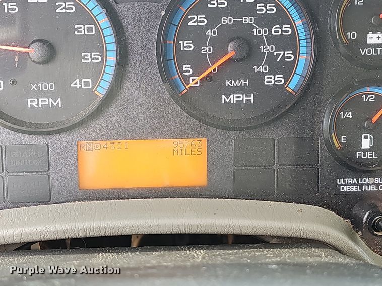 image for item LW9625 2009 International WorkStar 7400  dump truck