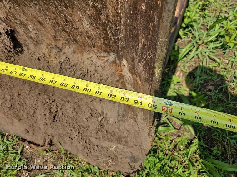 image for item LW9647 Massey Ferguson 400  dozer