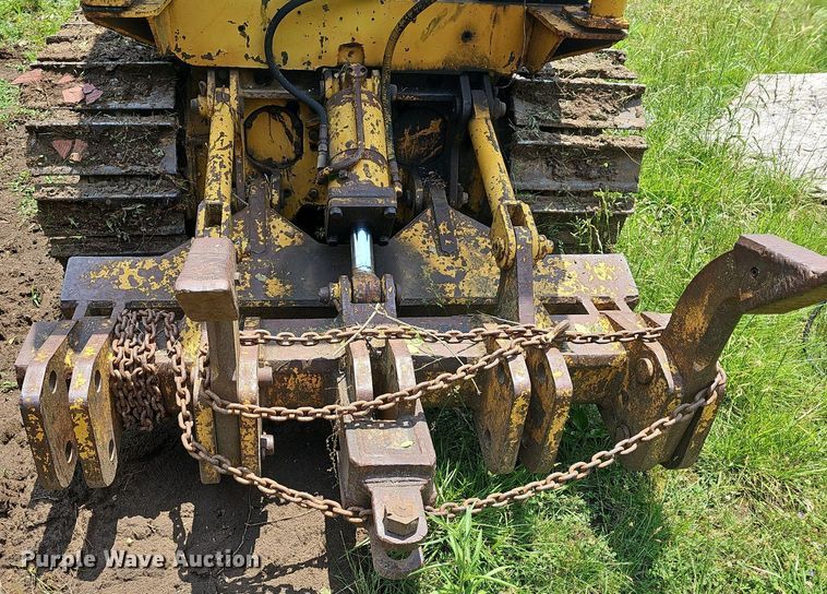 image for item LW9647 Massey Ferguson 400  dozer