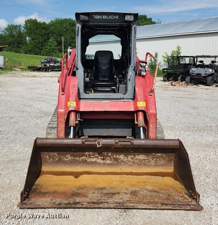 image for item LX9565 2015 Takeuchi TL12  tracked skid steer loader