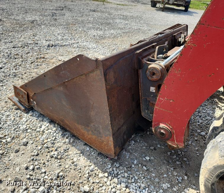 image for item LX9565 2015 Takeuchi TL12  tracked skid steer loader