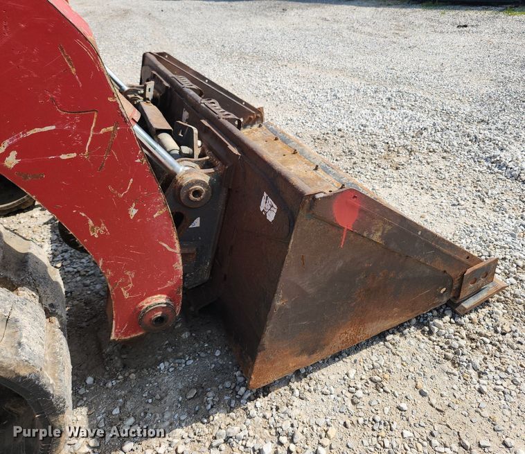 image for item LX9565 2015 Takeuchi TL12  tracked skid steer loader