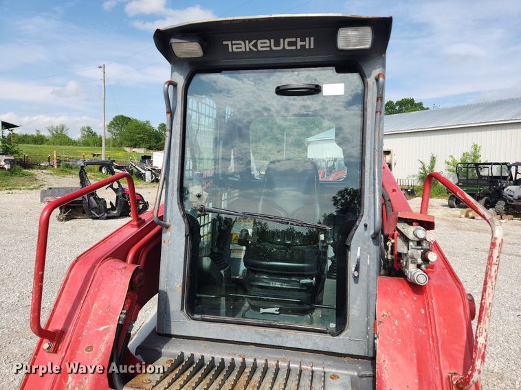 image for item LX9565 2015 Takeuchi TL12  tracked skid steer loader