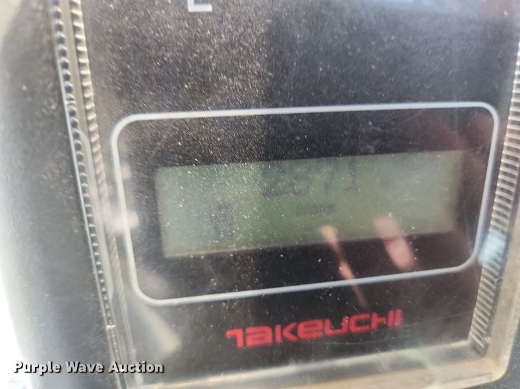 image for item LX9565 2015 Takeuchi TL12  tracked skid steer loader