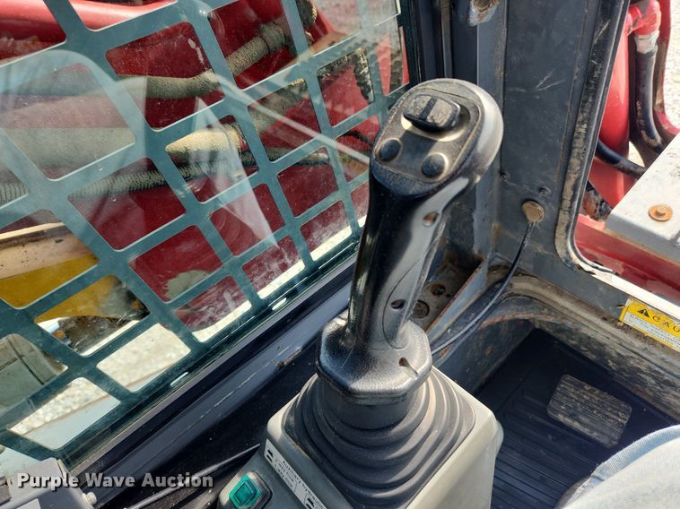 image for item LX9565 2015 Takeuchi TL12  tracked skid steer loader