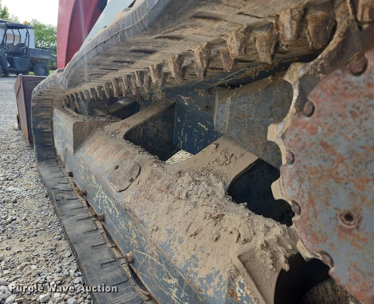 image for item LX9565 2015 Takeuchi TL12  tracked skid steer loader